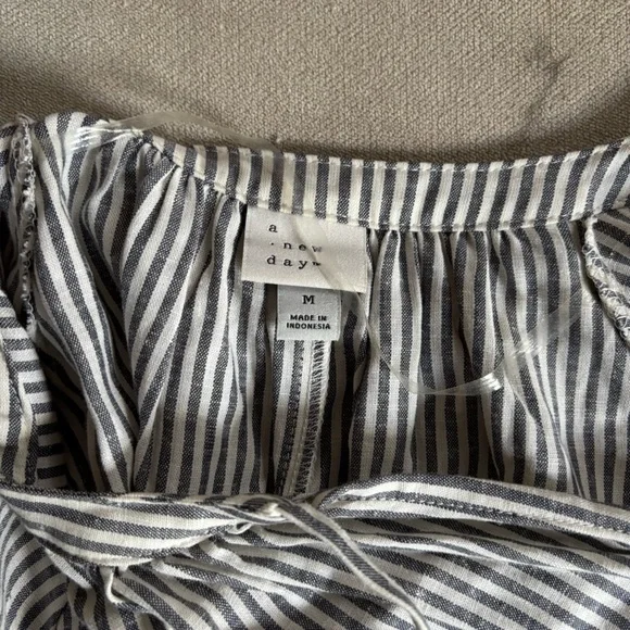 A New Day | Size M | Grey and White Striped Blouse - Picture 6 of 6